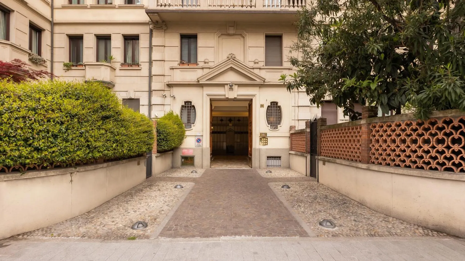 Modern Two-Room Apartment Solari - Mirable Pm Milán Italia