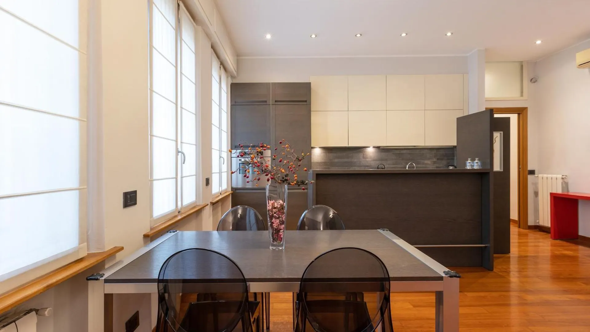 Modern Two-Room Apartment Solari - Mirable Pm Milánó